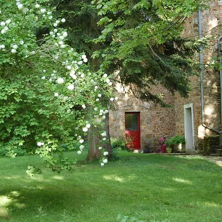 בית נופש Dans Un Domaine Historique